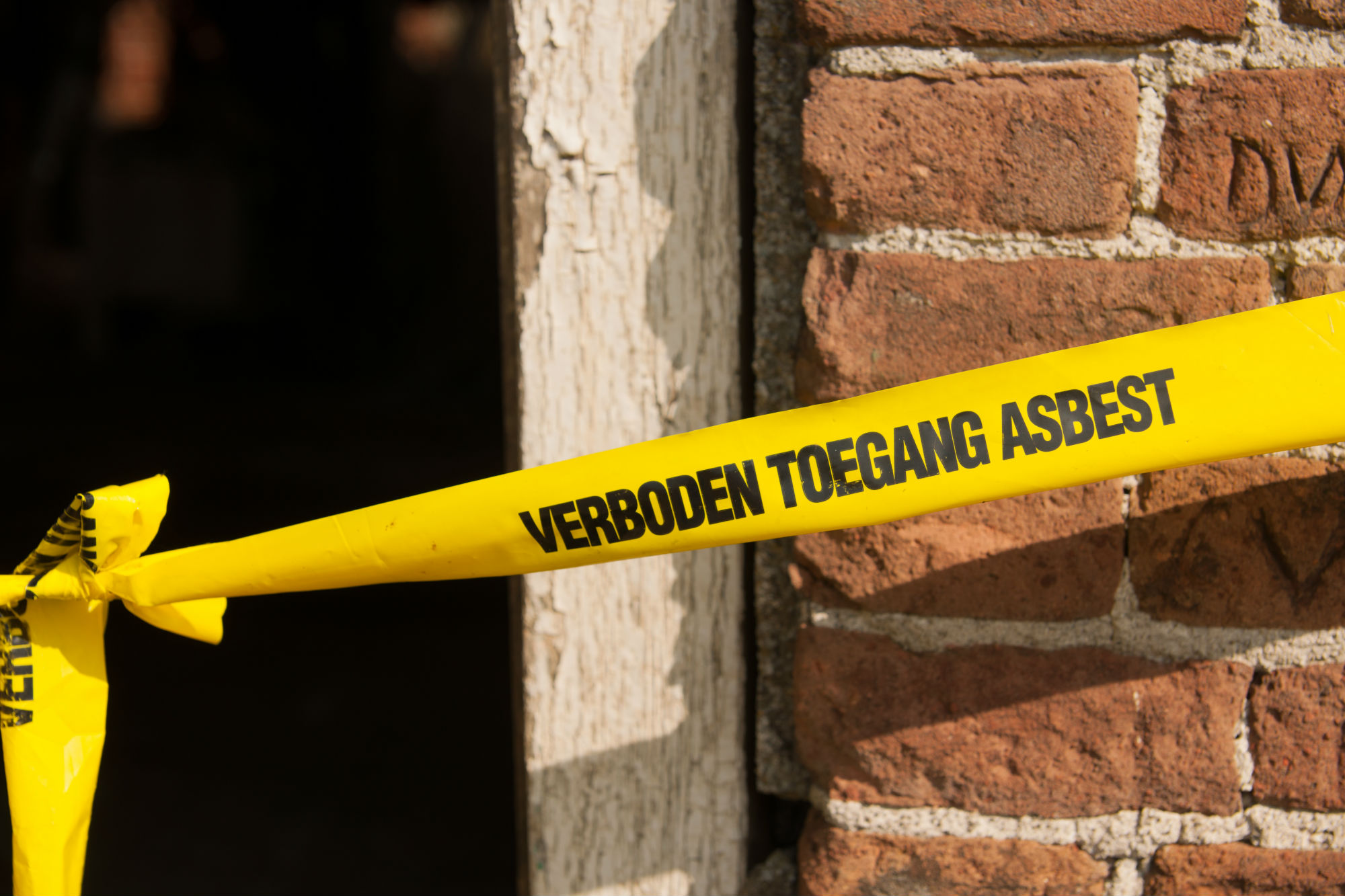 Veiligheidsmaatregelen voor Asbest Schoorsteenverwijdering 2